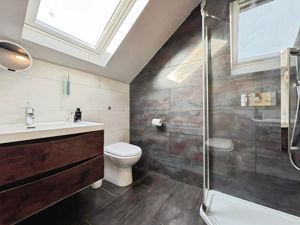 Photo 18- click for photo gallery